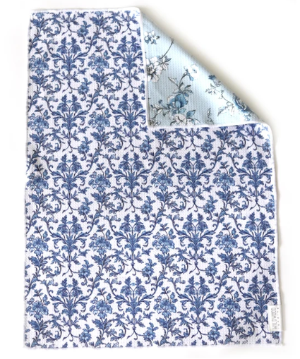 Microfiber hand towel in blue floral print
