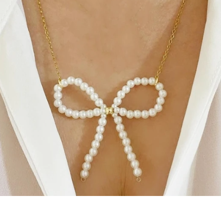 Large Pearl Bow Necklace